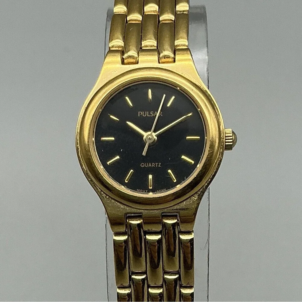 Pulsar Womens Watch 20mm Black Dial Gold Tone V238-X005 New Battery 7.25
